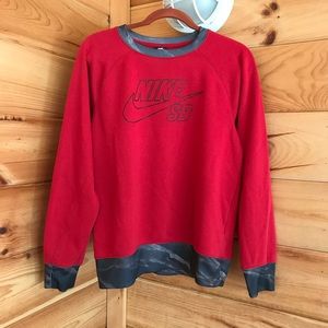 RED/BLACK NIKE SB GRAPHIC SWEATSHIRT PULLOVER